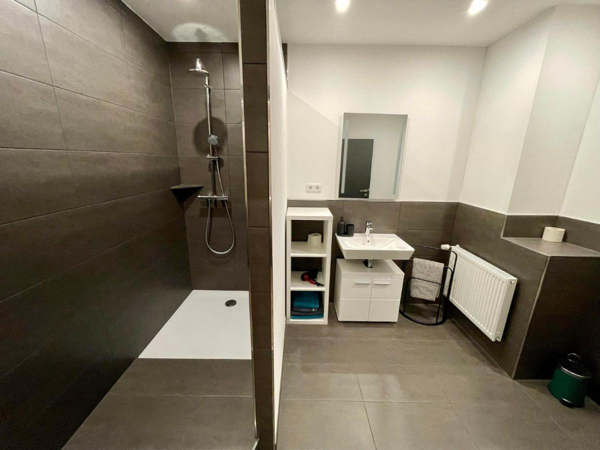 Luebkes Ferienwohnungen & Apartments Allendorf  エクステリア 写真