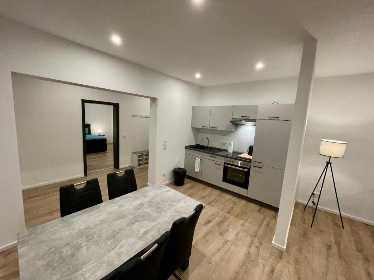 Luebkes Ferienwohnungen & Apartments Allendorf  エクステリア 写真