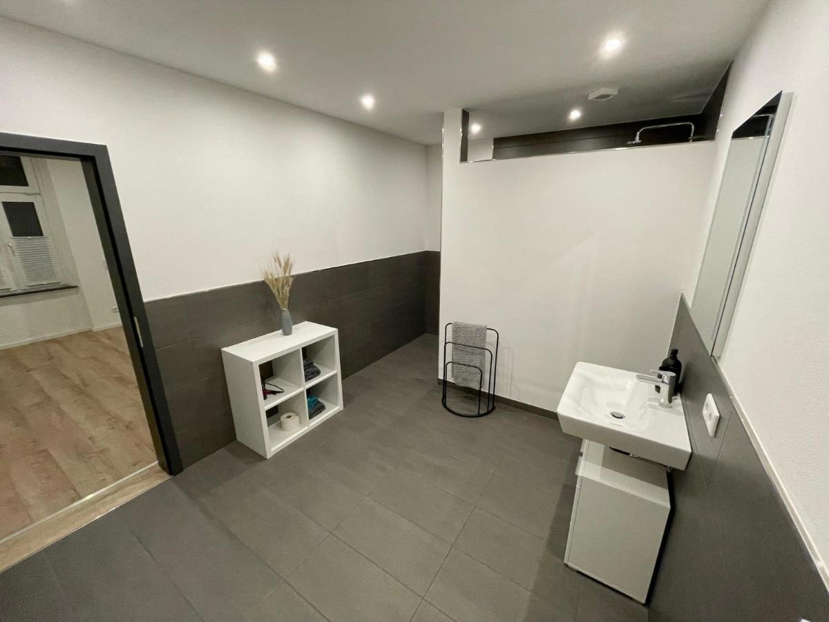 Luebkes Ferienwohnungen & Apartments Allendorf  エクステリア 写真