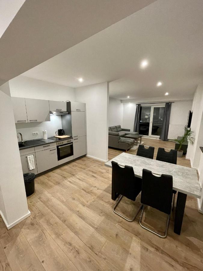 Luebkes Ferienwohnungen & Apartments Allendorf  エクステリア 写真